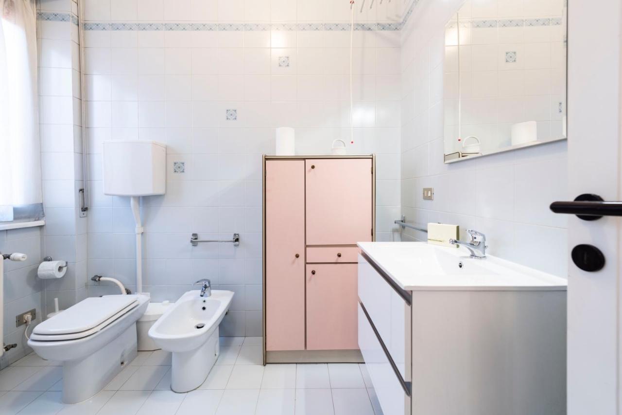 Residenza Astra Appartement Verona Buitenkant foto