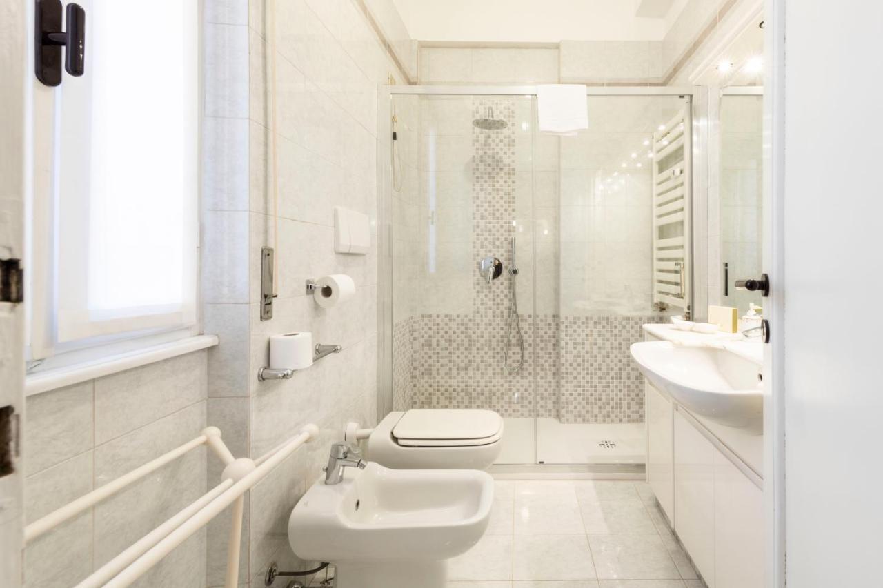 Residenza Astra Appartement Verona Buitenkant foto
