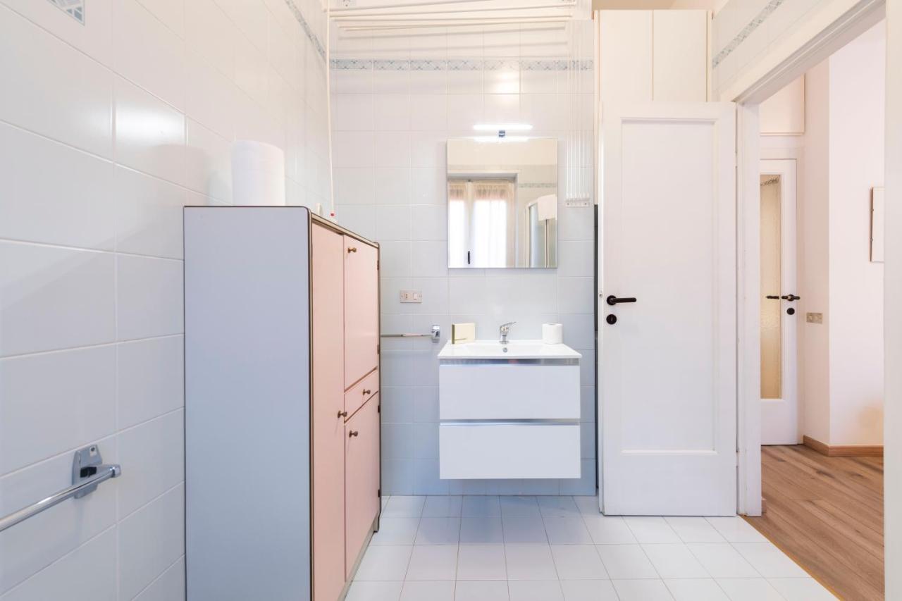 Residenza Astra Appartement Verona Buitenkant foto
